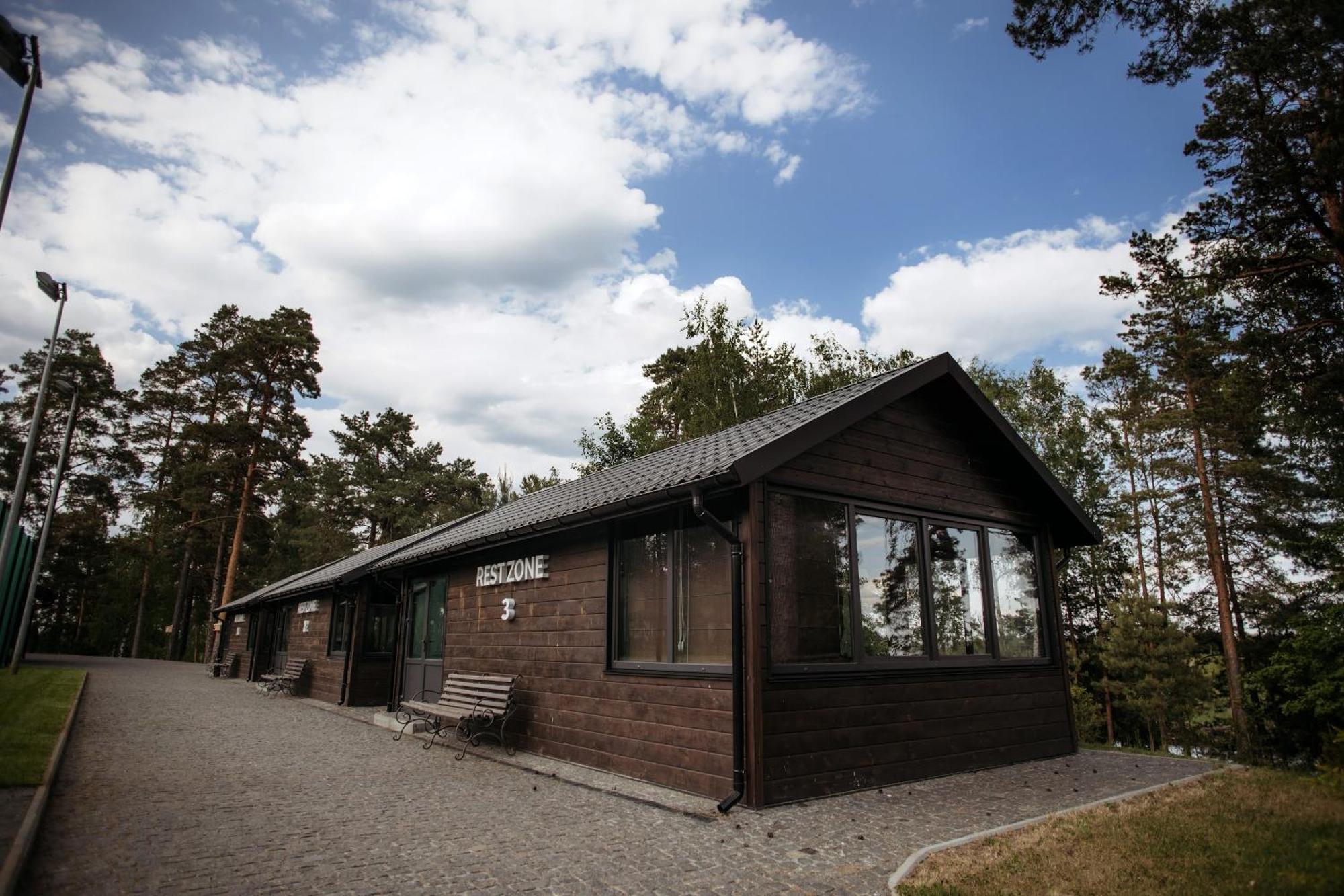 Zaliv Hotel Strasheve Buitenkant foto